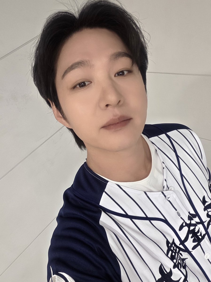 LEECHANGSUB OFFICIAL tweet media