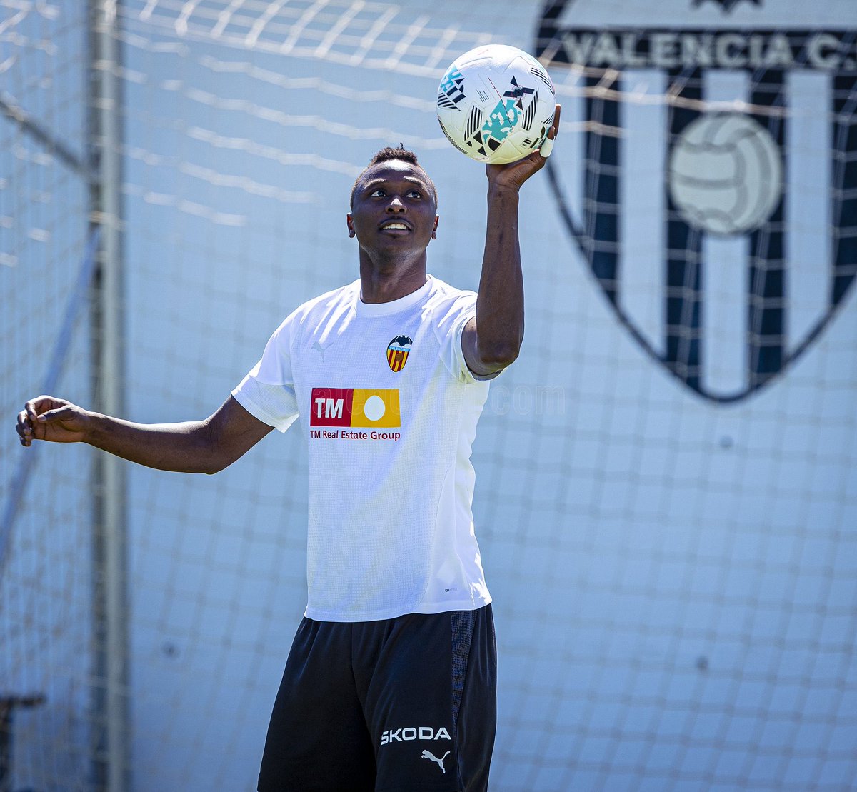 Valencia CF tweet media