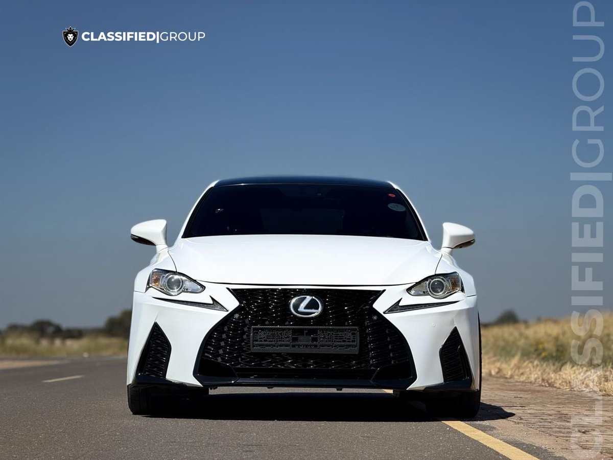 ChipokaJeff's tweet photo. 2016 Lexus 2.0 Turbo 🔥🔥
• Elegant luxury sedan with Lexus signature comfort and reliability
• Powerful 2.0L Turbocharged Petrol Engine – smooth performance with excellent fuel efficience
• Only 54,000km Mileage – very low mileage for its year
💰 Selling for only ZMW 339,000 https://t.co/B3X6TgW5Nq