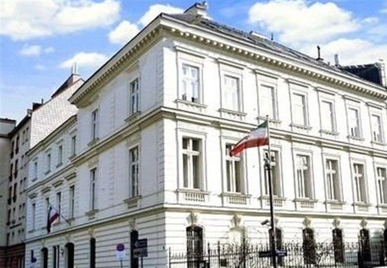Tasnimnews_EN's tweet photo. The Iranian Embassy in Austria reacted to the European Union’s threats of new sanctions, saying they will not frighten Iran.

https://t.co/xVczOUiZy8 https://t.co/ujRBqX9nCr
