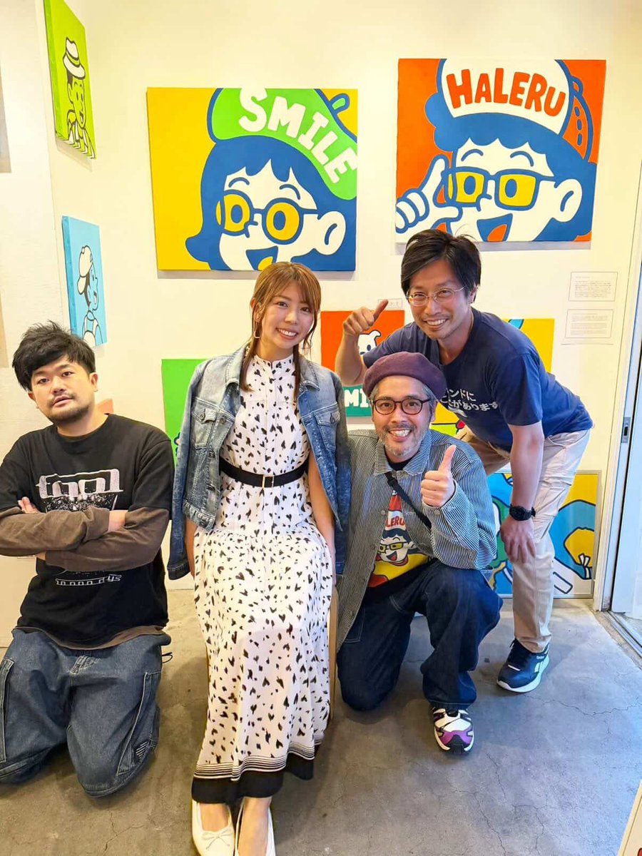 illustratorkita's tweet photo. 個展は全日程無事に終了しました！
ご来場の皆様ありがとうございました〜！！

作品をお求めいただき
本当に感謝いたします！

昨日撤収から
本日アトリエで片付け整理して
後ほど発送を進めます

なにぶん私が個人でお手配進めますので
少しお時間かかりますが
楽しみにお待ちいただければ幸いです！ https://t.co/CcEdDg9HDf