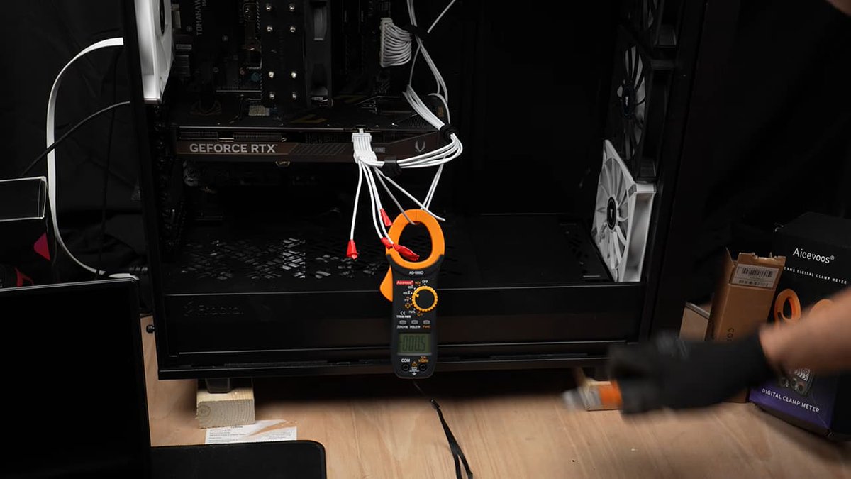 Overclocking.com tweet media
