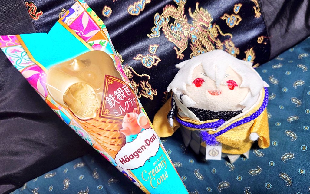 おもちさんたちがXで🍦食べているのを見て思わず セブンに寄って帰っ