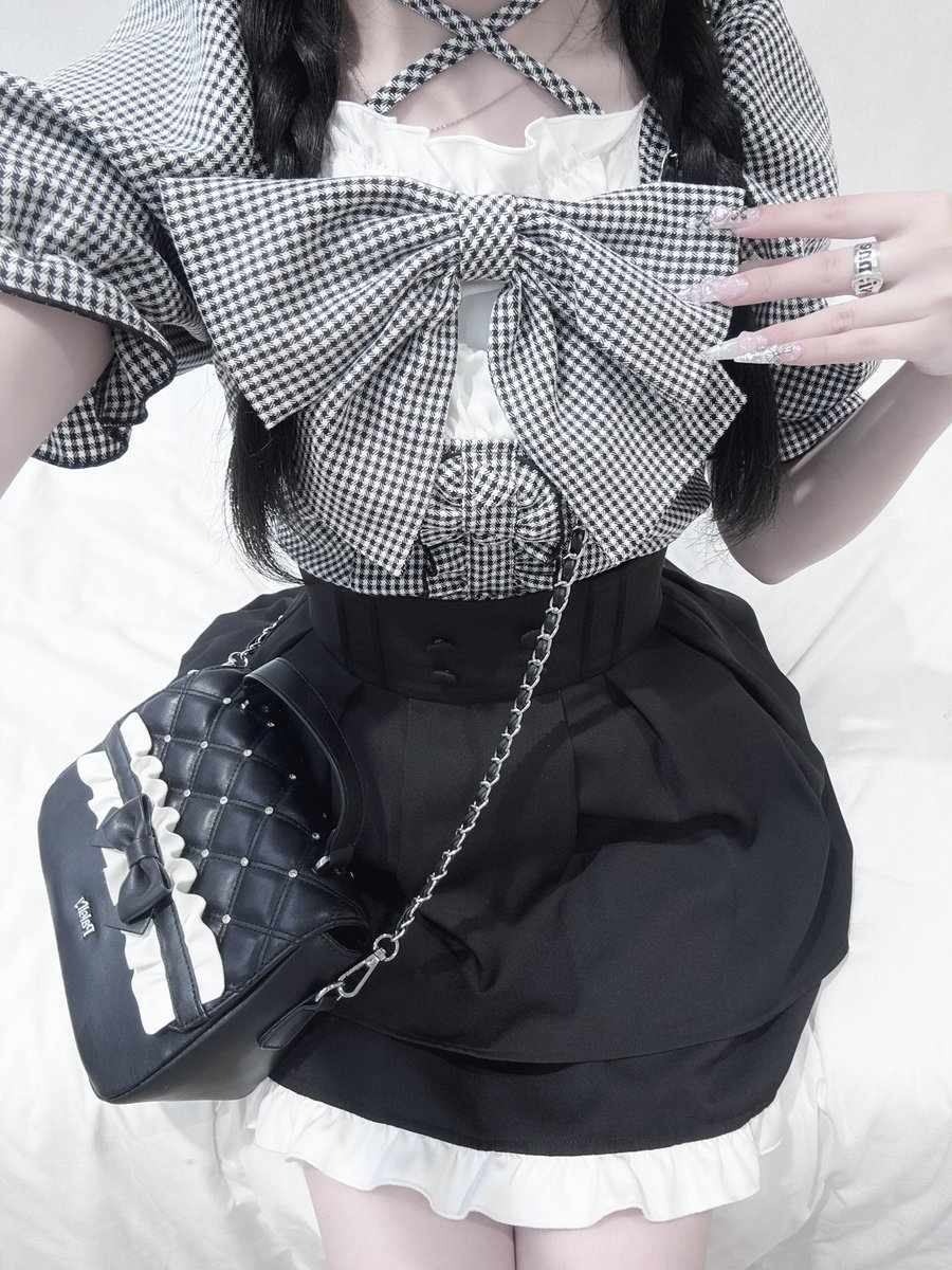 桃花りりあ tweet media