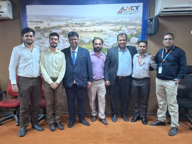 XLDynamics's tweet photo. Glimpses from our recruitment drive at Bhopal.

The campus was buzzing with energy, ambition, and exceptional talent - making it a truly memorable day! 🙌

Thank you LNCT Group for hosting us and providing a vibrant platform to connect with the next generation of changemakers.🙏 https://t.co/usRaQzQuBp