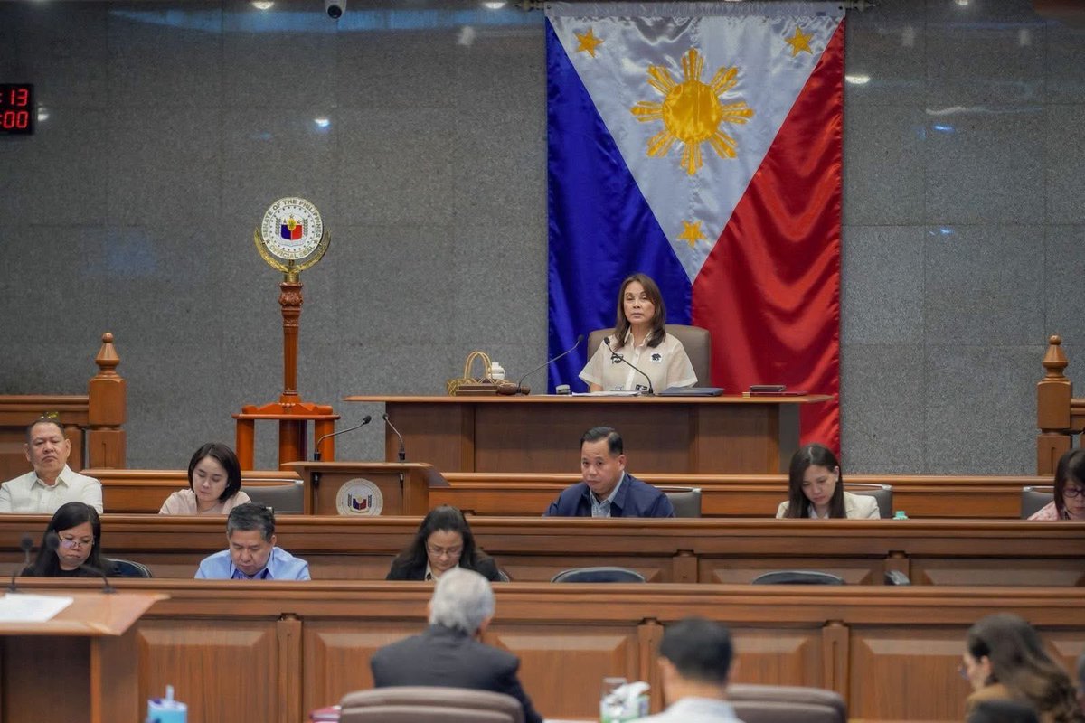 Loren Legarda tweet media