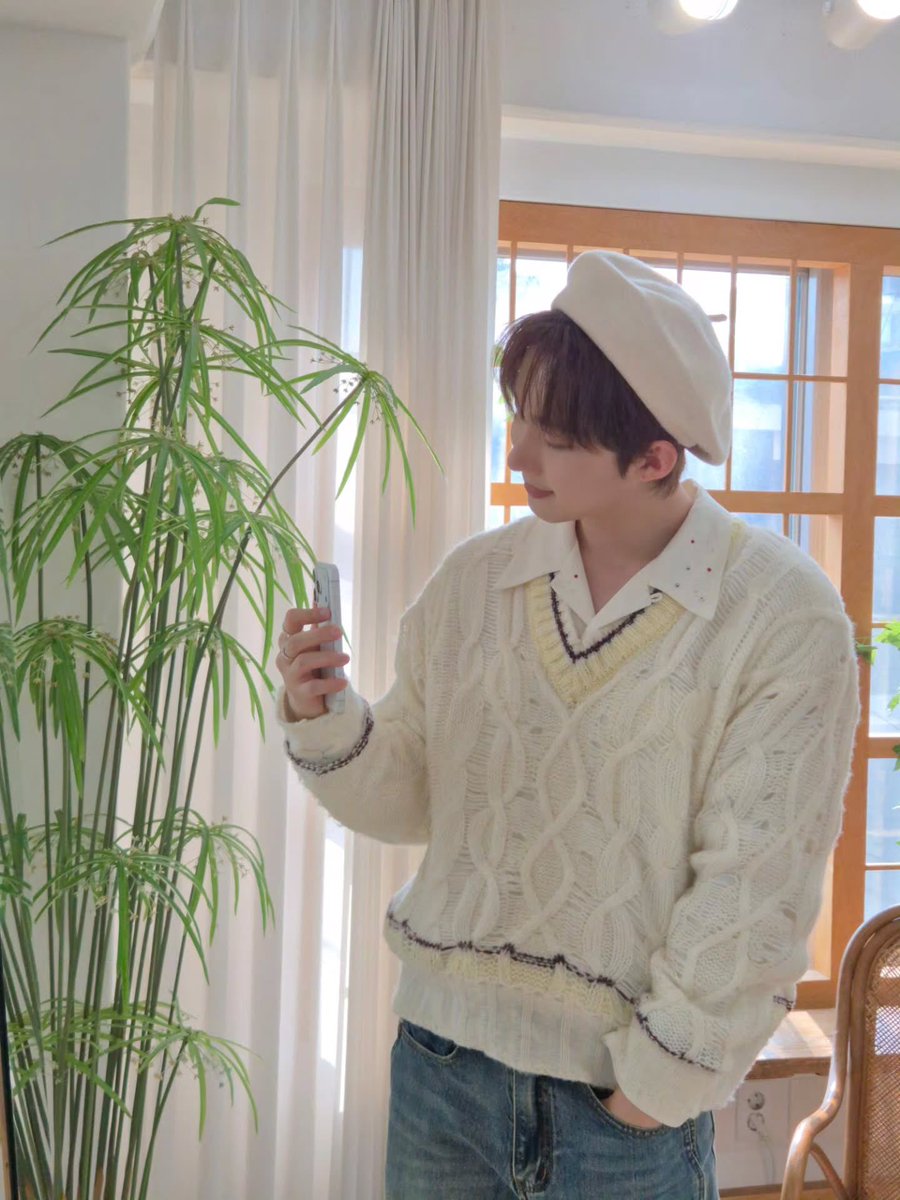 hu2gum's tweet photo. 260512 @ huitag_me

내일의 나에게 Zip https://t.co/rrimUmQimp