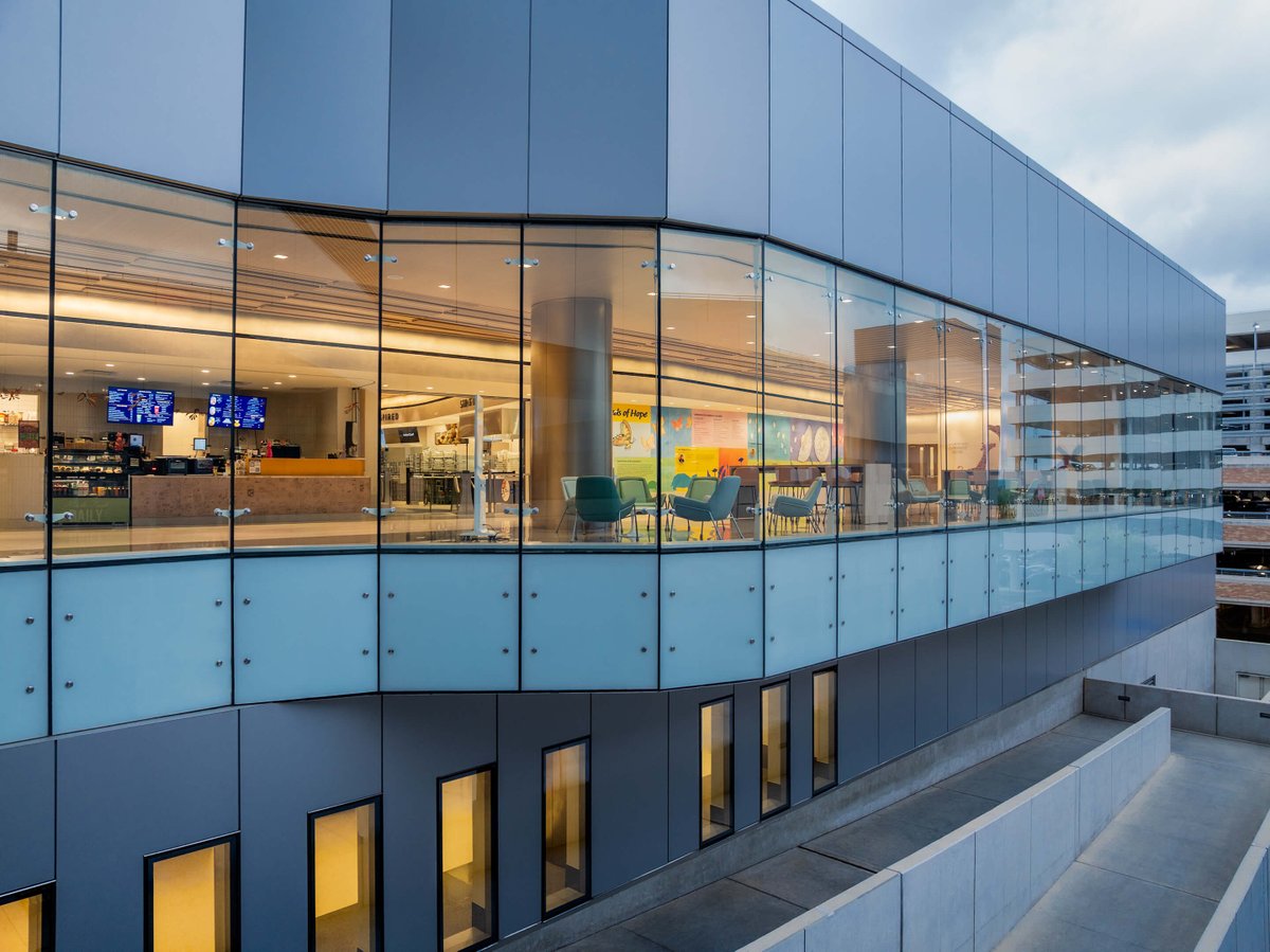 StructuresNovum's tweet photo. The University Health Women’s and Children’s Hospital features a glass facade system built around a custom-developed solution utilizing Novum’s Point Supported Glass System. Tension rods are anchored to the glazing system and work in conjunction with horizontal suspended girts. https://t.co/zeivGLoZQt