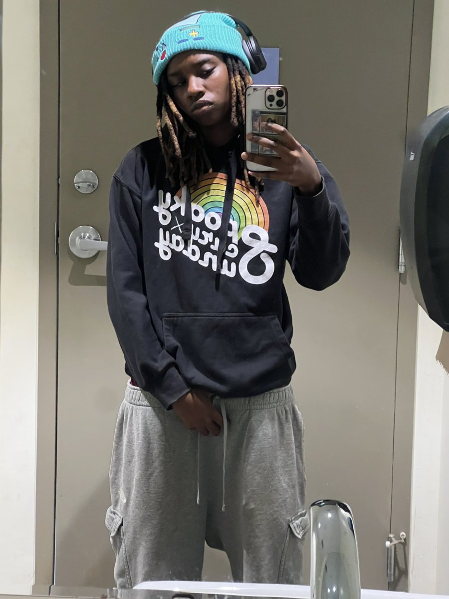 dykehrt's tweet photo. #butchappreciation https://t.co/SandKgFEEv