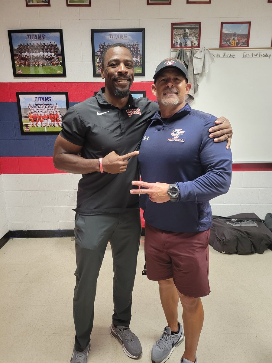 Coach Zavala tweet media