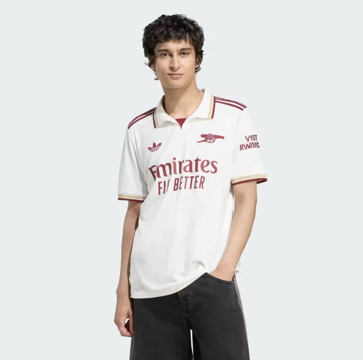 FLYINGFISHGOODS's tweet photo. Jersey Arsenal 3rd musim ini restock nih, gas sebelum kehabisan! 🔥

https://t.co/JtcKKearjV

#jersey4sale #jersey #arsenal https://t.co/h3lYqjBnuf