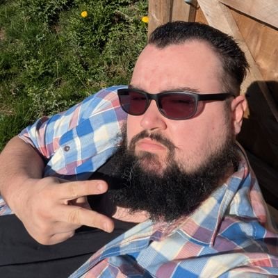 rustyrambles's tweet photo. @NoxiousNex @StayWithMegaan1 @Syndicate Ironic. https://t.co/346qRDzLfO