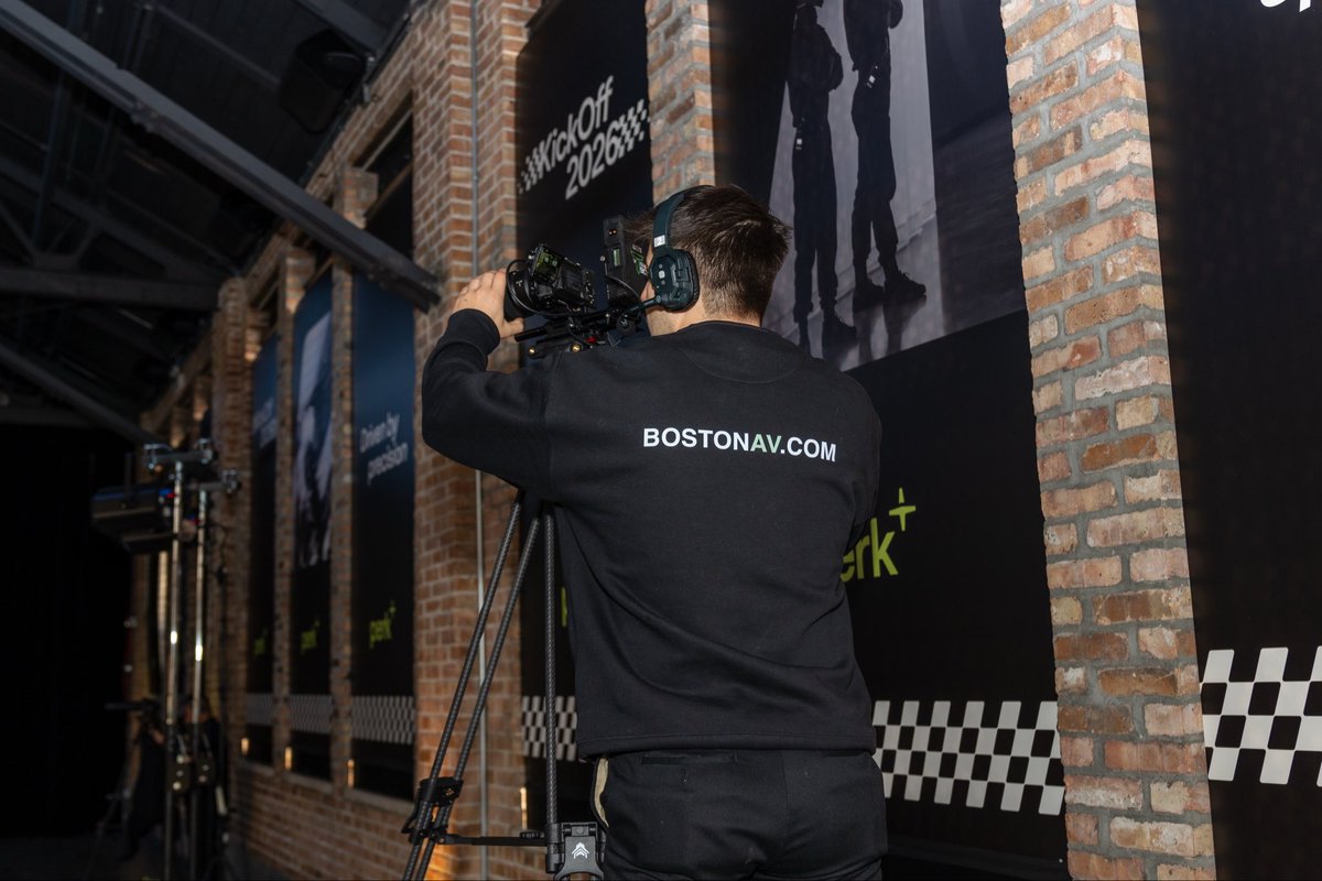 bostonav_'s tweet photo. Live Streaming / Production Team

Behind every seamless event is a team making it happen in real time.

Our production crew manages switching, streaming, monitoring, and technical coordination so your audience experiences every moment without interruption.

• Multi-camera production
• Live streaming support
• Real-time technical management

Perfect for:

✓ Hybrid Conferences
✓ Virtual Events
✓ Corporate Broadcasts

#BostonAV #LiveStreaming #EventProduction #AVExperts #HybridEvents