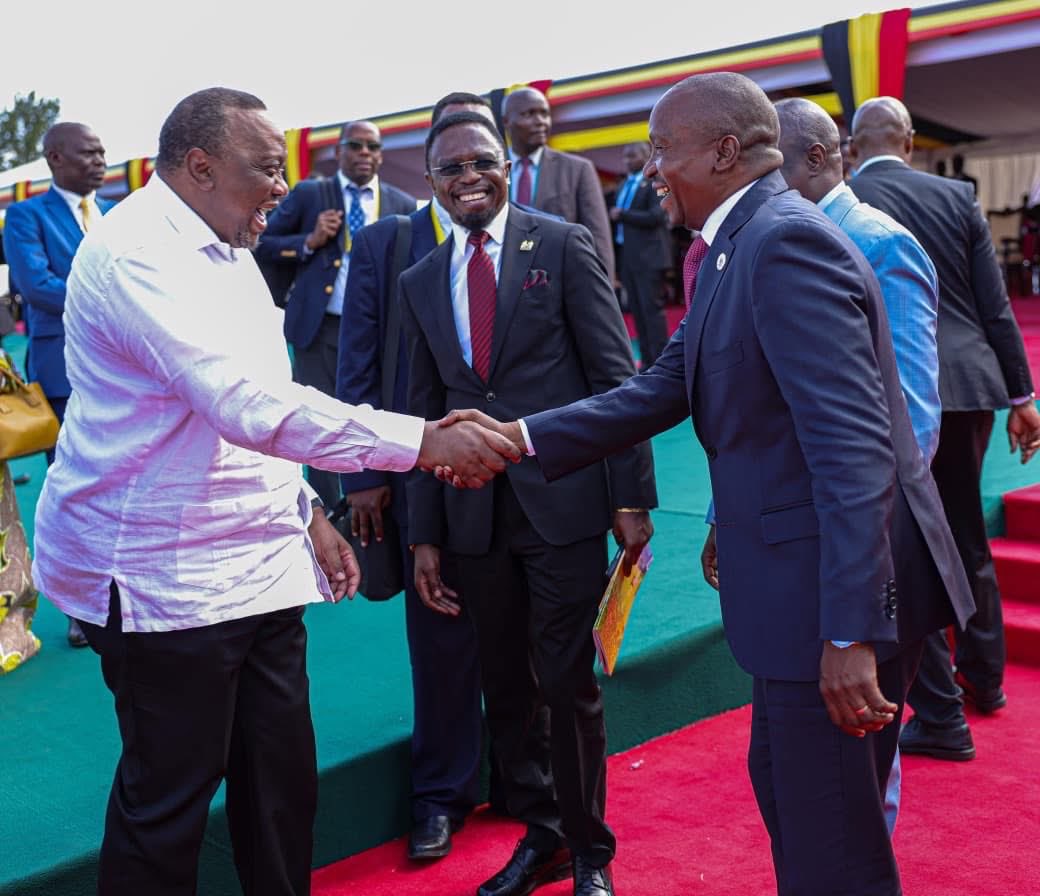 MuhsinHussein74's tweet photo. You’re being fooled, that Kikuyu’s Ruto, ask yourself do you think it’s by accident that KENYA is only Ruled by or had Kikuyu And A Kalenjins as Elected President.? Kindiki will be the next president come 2032 deputized by Kipchumba Murkomen. Save this post for future reference. https://t.co/lcfGae4byC