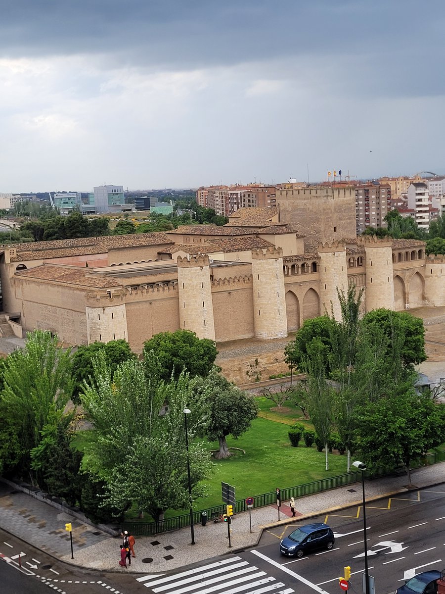 Le Palais  Aljaferia à Saragosse en Espagne