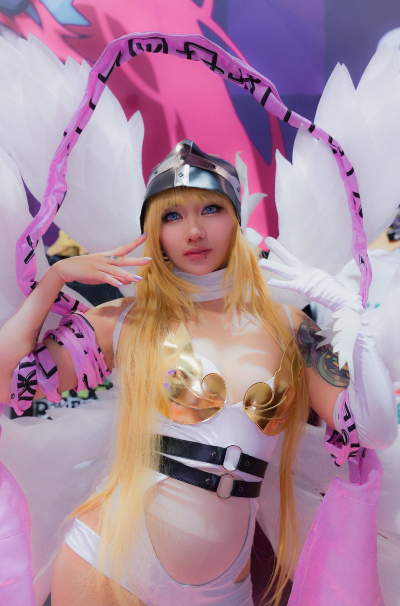 ⋆🌙 ⋆ CTRL+F:『🐇』🎧🔜 MomoCon + FRI RAVE tweet media