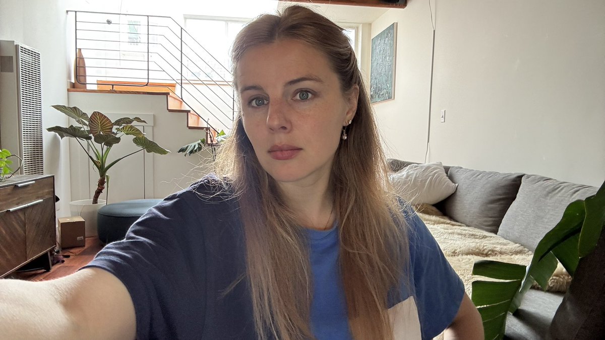 kate_doai's tweet photo. Hola guys!

Amazon taught me one thing well - to build mechanisms.

In the last 3 years, I built 15+ GenAI projects as a head of ai in a consulting company serving to Fortune 500 companies.

I nailed one thing well - how to provide for LLMs a feedback loop.

Now my Claude code agents self-reiterate and self-perfect on projects with code and without.

Follow me to learn how to do it.