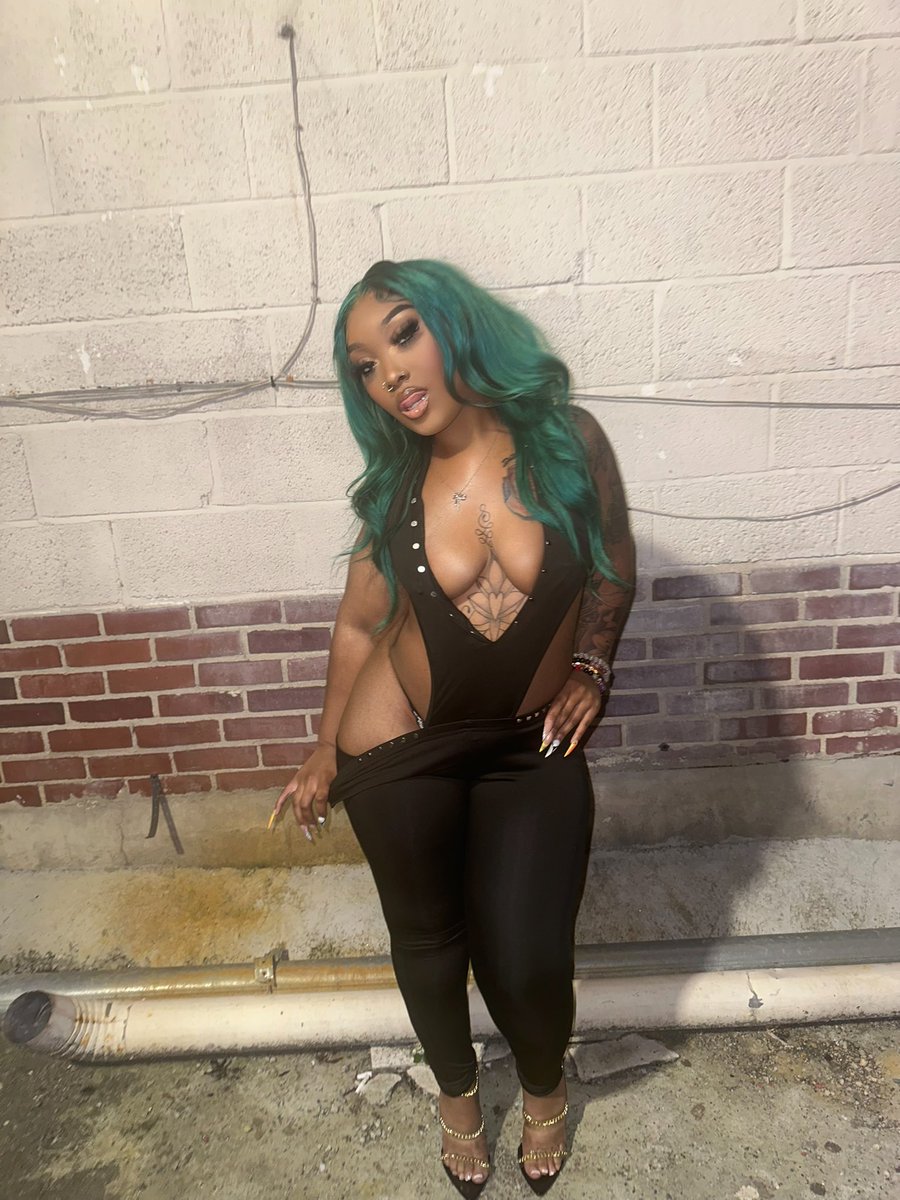 THE GOAT😘 tweet media
