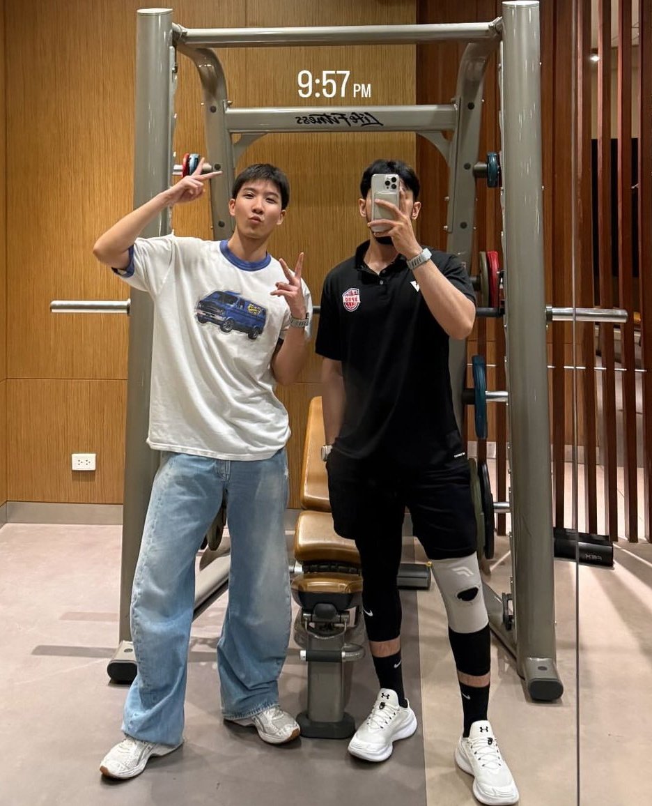 แมวส้มที่แข็งแรงที่สุด 💪🏻🐱

#khaotungg