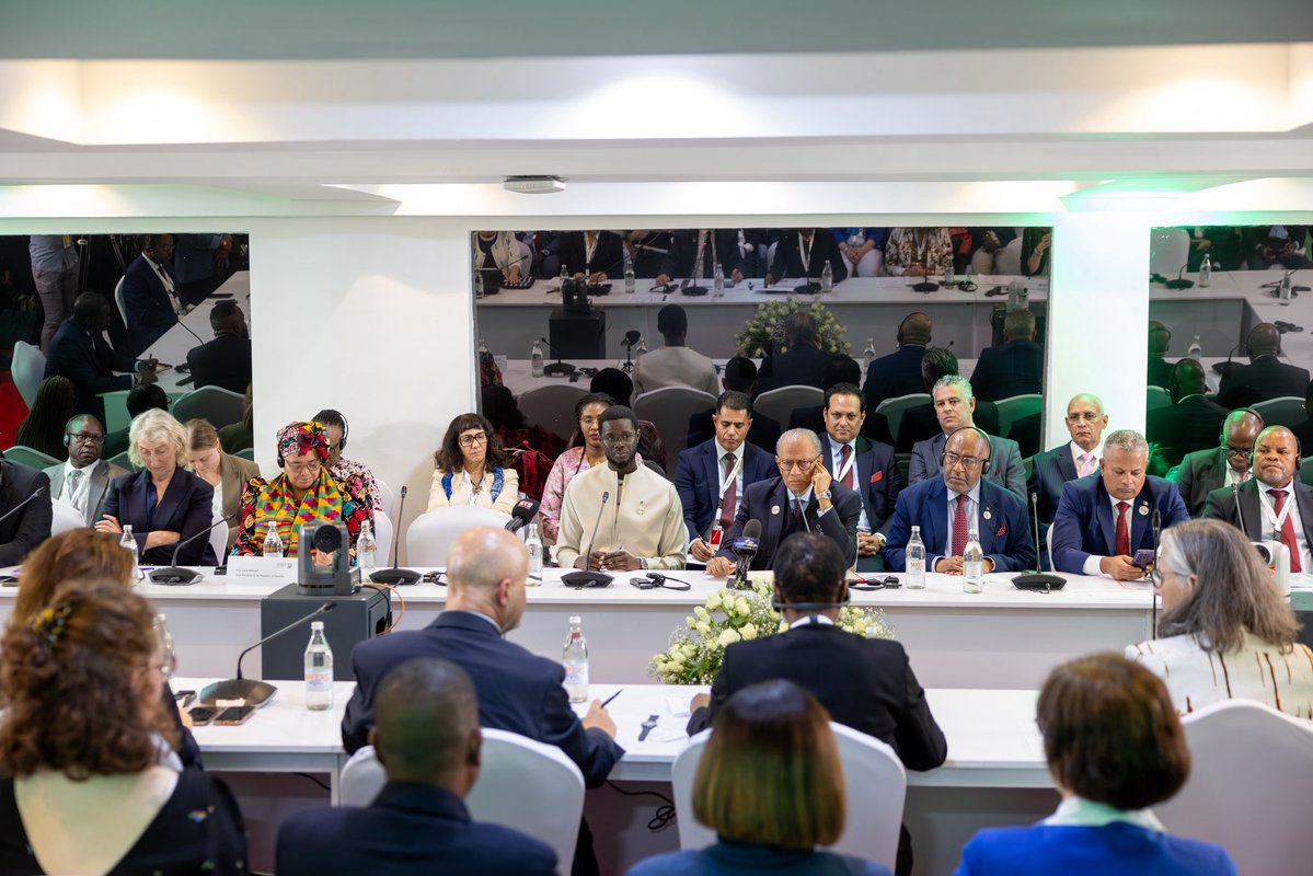 Présidence Sénégal tweet media