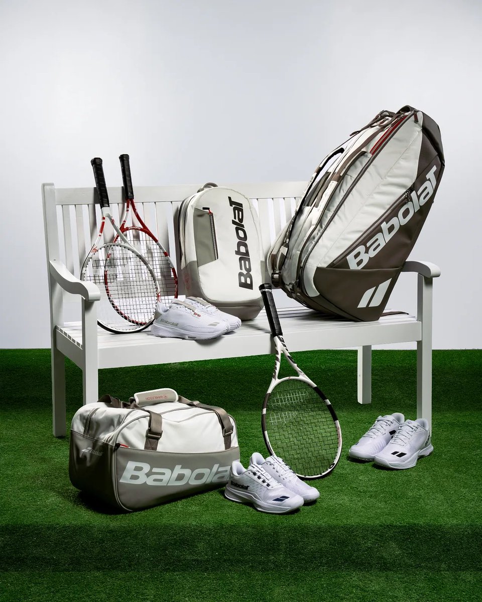 DASanchez__'s tweet photo. La firma francesa ha presentado la nueva Pure Drive Wimbledon 2026 y las Jet Mach 4 Wimbledon, consolidando una relación estratégica con el Grand Slam londinense. 

Una colección espectacular. https://t.co/9ZfLh0EFwy