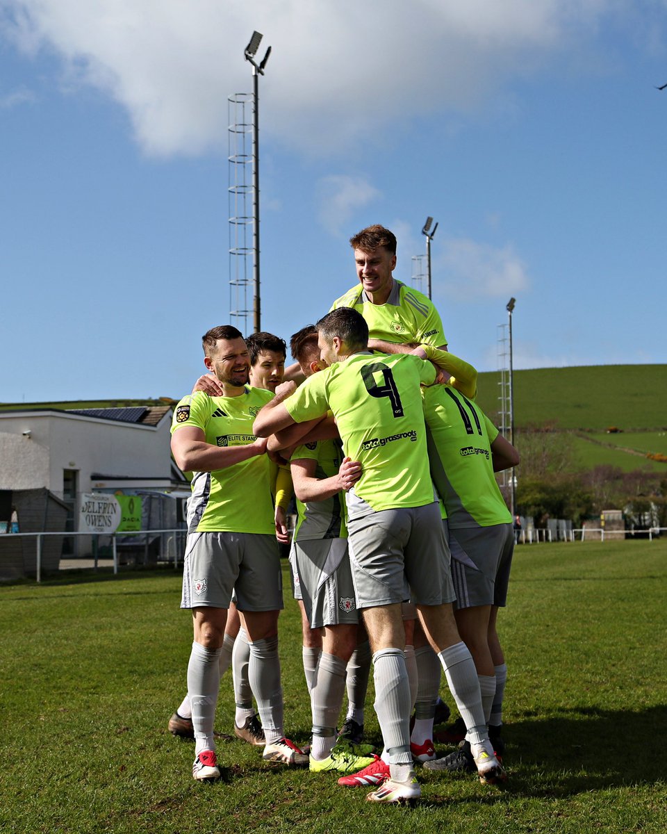 Ryan Austin tweet media