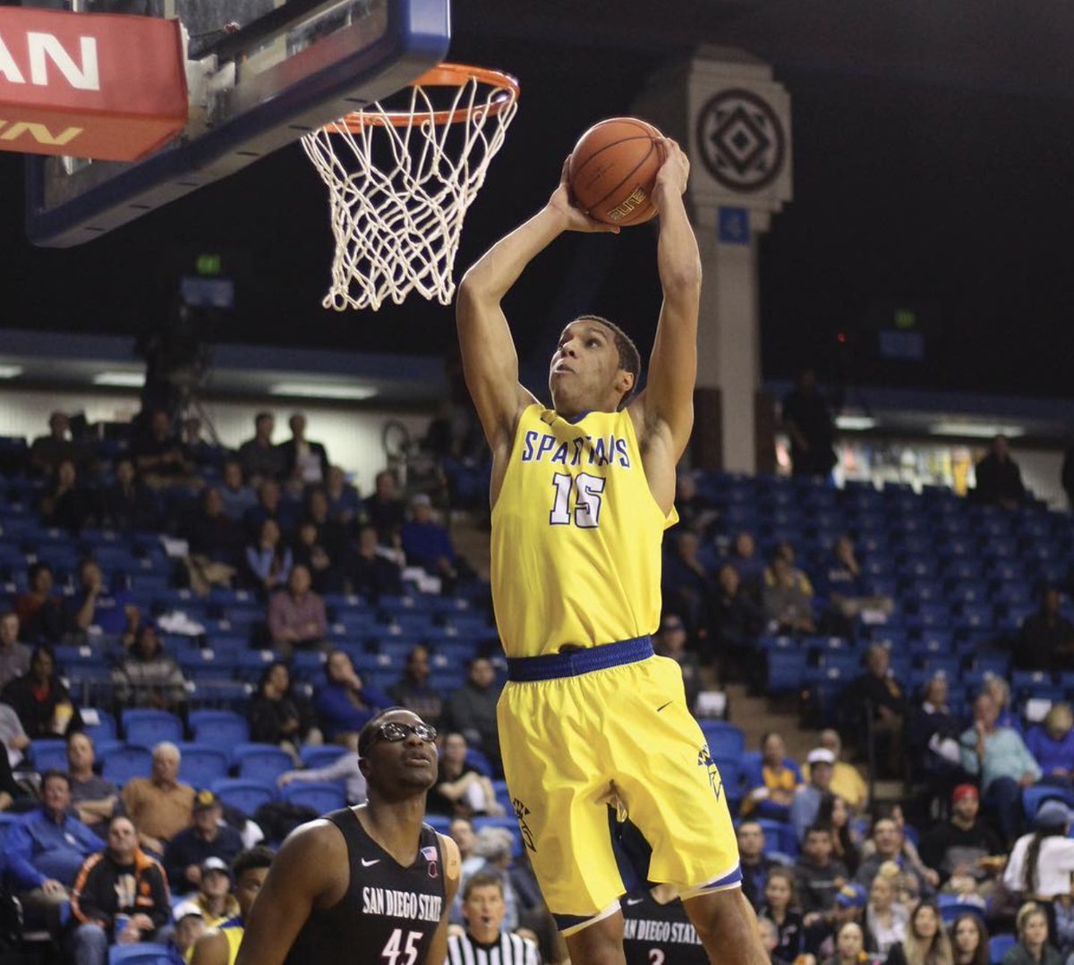 kavinm95's tweet photo. Oh man RIP. 

One of the most fun players I got to cover when I was at SJSU, always was super nice to us and was awesome to see someone we covered make it to the NBA. https://t.co/trUvgJabez
