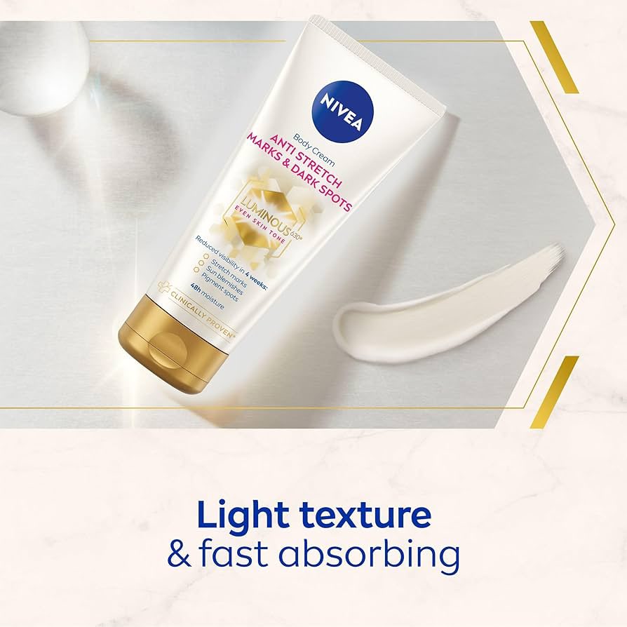 MNiceties's tweet photo. 🌟 NIVEA Luminous 630 Anti Stretch Marks &amp; Dark Spots Body Cream 
reduces visibility of stretch marks, sun blemishes, and pigment spots in 4 weeks.

#MzuriBeauty #skincare

🌟PRICE: 75k
🌟SIZE: 200ml
📱Call/WhatsApp 0755232119 to order for delivery. https://t.co/3CqSlH4Eso