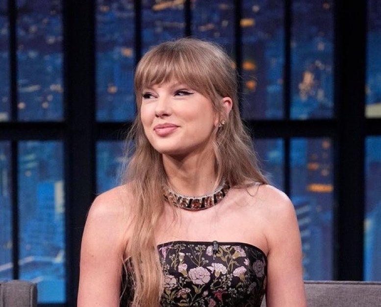 enaya006's tweet photo. Taylor Swift activism over the years: A THREAD 🧵 https://t.co/GzzqdGXCbO