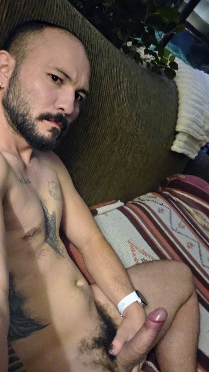 JeydiDrake's tweet photo. 😜 #latino #templado https://t.co/OfK6xbqx6s