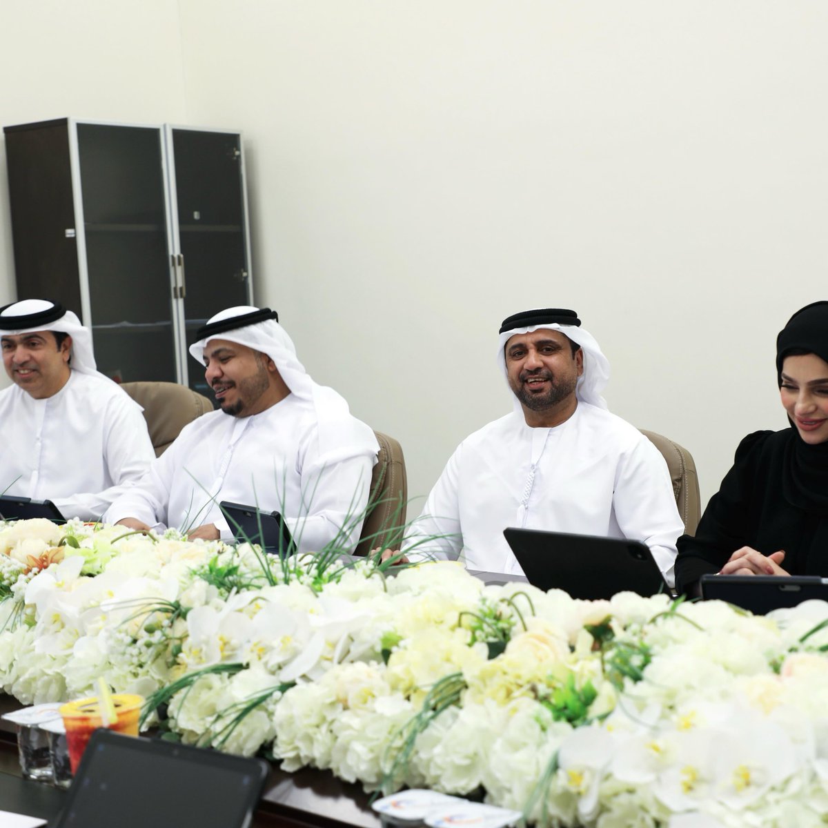 عقد مجلس إدارة نادي خورفكان للمعاقين اجتماعه الدوري برئاسة سعادة عبدالله صالح النقبي، رئيس مجلس الإدارة، وبحضور سعادة الدكتور لؤي سعيد علاي نائب رئيس مجلس الإدارة، وأعضاء المجلس، لمناقشة عدد من الموضوعات الإدارية والتنظيمية المدرجة على جدول الأعمال.