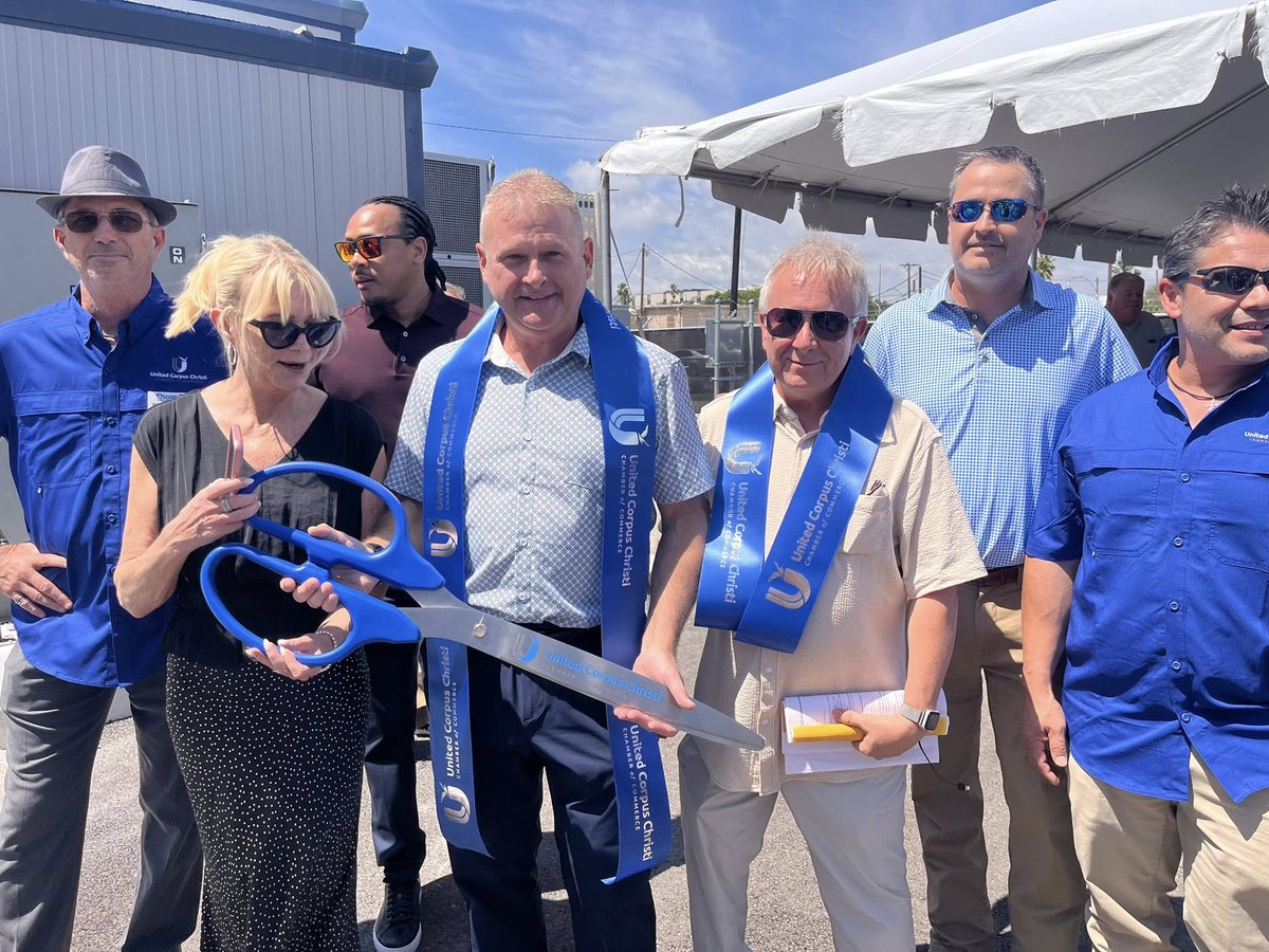 gulfcoastfcu's tweet photo. 📷 New Business Alert! Welcome to the Coastal Bend, Duos Technologies! 📷
We were thrilled to join the United Corpus Christi Chamber of Commerce for the ribbon-cutting ceremony of Duos Technologies Group, Inc.!
#GulfCoastFCU #CoastalBendGrowth #CorpusChristiBusiness https://t.co/CqAXrUBRUe