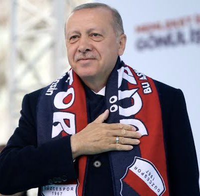 Dr_Faruk_Ozlu's tweet photo. Bugün güzel Düzce’mizin turizm yatırımları için son derece önemli bir projenin daha onayını aldık. 

AK Parti 179. Genişletilmiş İl Başkanları Toplantısı’nda (12.05.2026) ifade ettiğimiz bir husus; Sayın Cumhurbaşkanımız tarafından onaylandı. 

Düzce Konuralp’te; tarihsel mirasımıza yakışan güzel bir müze yapımı ve kazılarını tamamladığımız, İstanbul’a en yakın Konuralp Antik Tiyatrosu’nun restorasyonuna Onay veren Saygıdeğer Cumhurbaşkanımız Recep Tayyip Erdoğan’a tüm hemşehrilerimiz adına en derin şükranlarımı sunuyorum.

Saygıdeğer Cumhurbaşkanım, siz Düzce’yi seviyorsunuz, Düzce de sizi çok seviyor. @RTErdogan