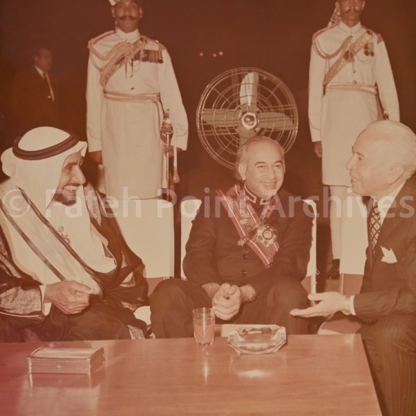HasToWait's tweet photo. @SyedIHusain No sir, this was the beginning of the current face of Karachi. https://t.co/QHwD5cndHc
