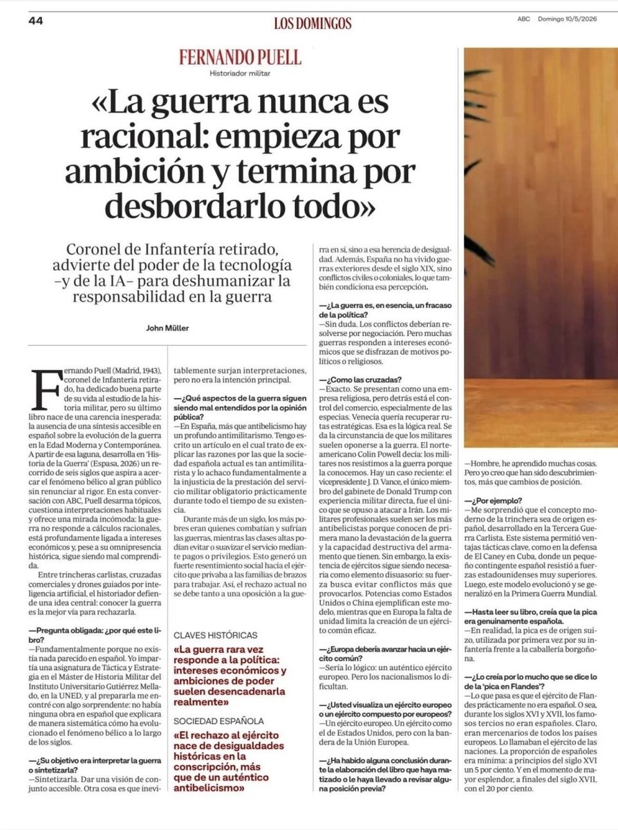 asehismi's tweet photo. El pasado domingo, el presidente de honor de @asehismi, Fernando Puell de la Villa, fue entrevistado por @abc_es con motivo de la publicación de su libro "Historia de la guerra": https://t.co/uHg29Q5ia8 https://t.co/u3McxhSM6k