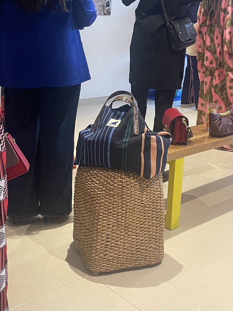 mitimeth_'s tweet photo. From rustic seating to exhibition display stand. MitiMeth’s woven water hyacinth stools understood the assignment. 

Handwoven in Nigeria with water hyacinth fiber + rattan, bringing texture, warmth and quiet presence into any space.

#Design #stool #africandesign #handmade https://t.co/I0K8fOV33b