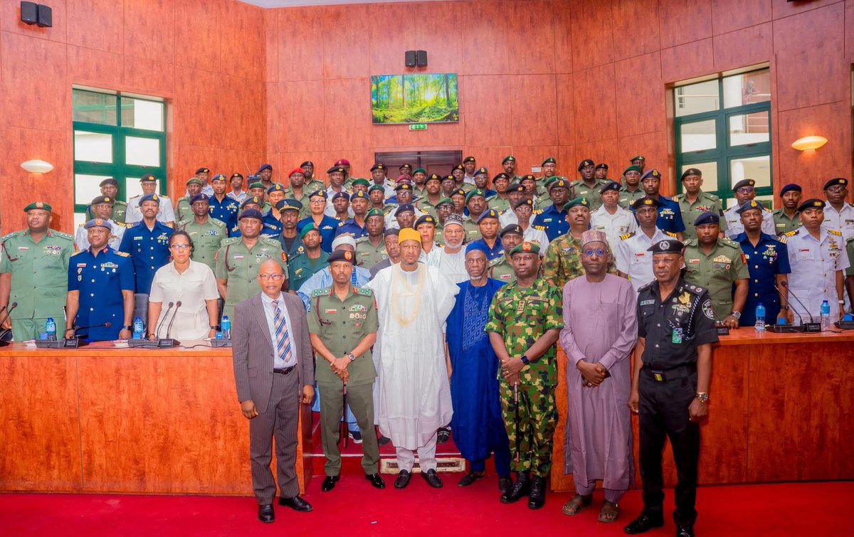 dikko_radda's tweet photo. Katsina is increasingly becoming a national reference point for community-driven security engagement, and I am encouraged by the commendation from the Nigerian Army during the visit of Study Group 5 of Senior Course 48 from the Armed Forces Command and Staff College, Jaji.

Our administration firmly believes that sustainable peace can only be achieved through strong collaboration between government, security agencies, traditional institutions, and local communities. This is why we have continued to strengthen grassroots participation in security management across the state.

The success of the Katsina State Community Watch Corps and other community-based initiatives demonstrates the importance of local intelligence, trust-building, and collective responsibility in addressing security challenges.

I appreciate the Nigerian Army and all security agencies for their sacrifices and commitment to safeguarding our people. 

Katsina State will continue to support every lawful effort aimed at protecting lives, securing communities, and ensuring a peaceful future for our citizens.

I also hope the study group enjoys a productive stay in Katsina and that their research findings will be instrumental in our collective fight against insecurity.