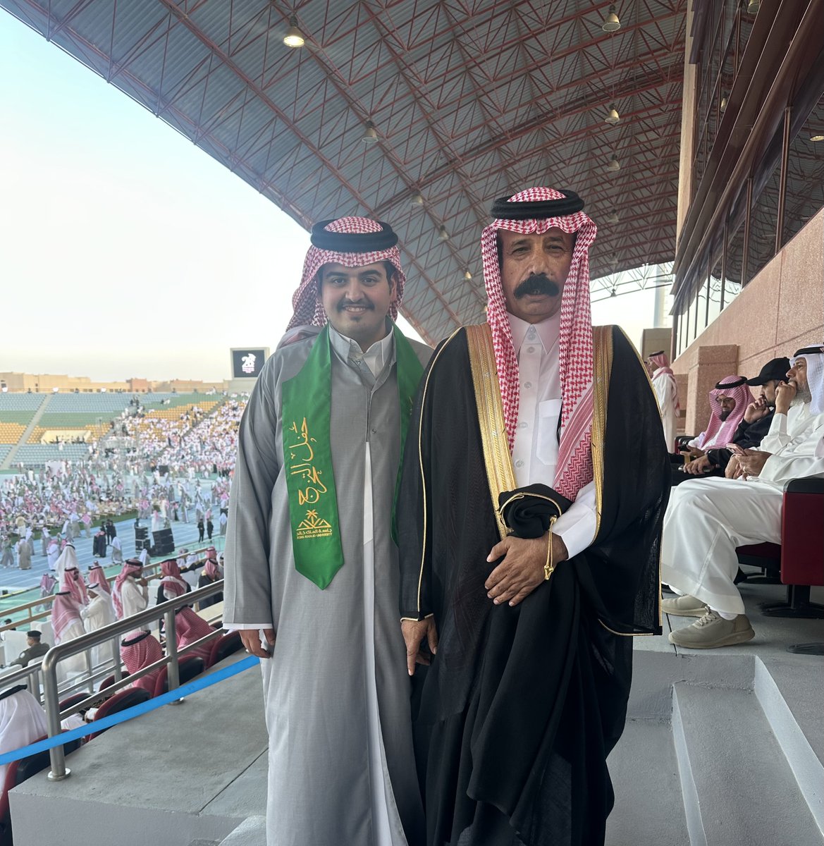 علي بن محمد ال هطلاء القحطاني tweet media