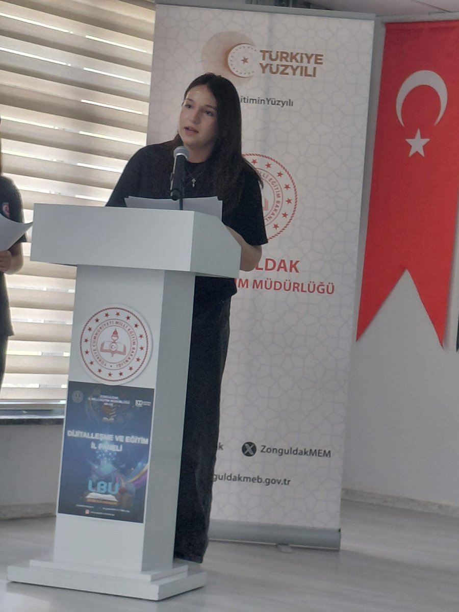 fen_tso's tweet photo. hazırladıkları etkili sunumlarıyla büyük beğeni topladılar.

Eflin Demircioğlu, Elif Ceylin Ören, İrem Ala ve Zeynep Azra Tekin’i gösterdikleri başarılı performans nedeniyle tebrik ediyor, başarılarının devamını diliyoruz. @tcmeb @ZonguldakMEM @caycumailcemem @caycumakaymakam https://t.co/a3VYt7bD2K