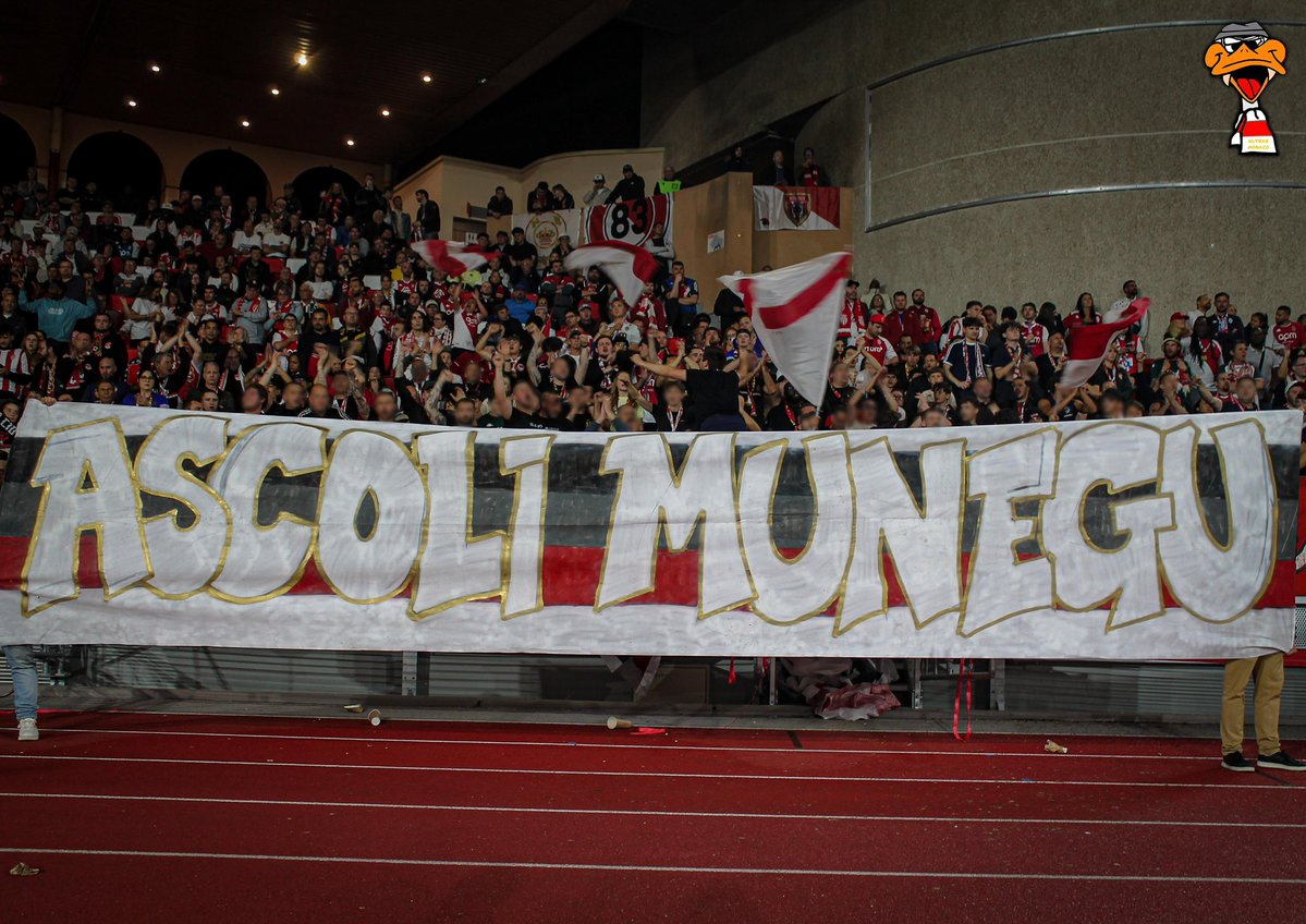 Ultras Monaco 1994 tweet media