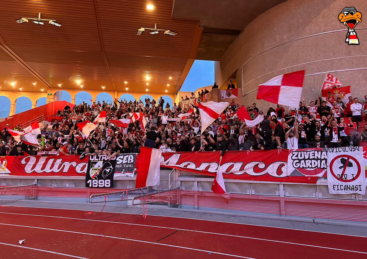 Ultras Monaco 1994 tweet media