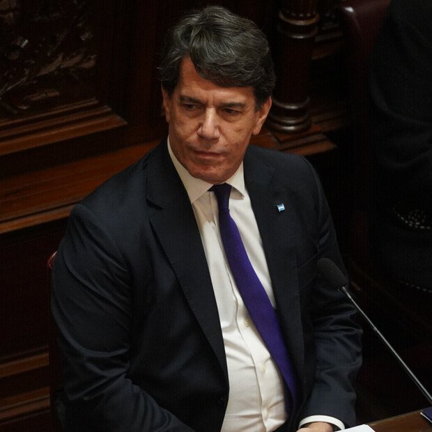 Clarín tweet media