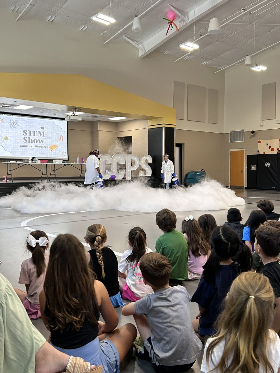 STEM_CCPS's tweet photo. Today’s STEM show was a blast—literally! 💥🧪 Huge thanks to @SRSTEMoutreach for bringing science to life for our students! #STEM #ScienceInAction @eshaddix1 @LindsayBrannon @BOECullmanCity @cullmanprimary https://t.co/7BbAEAyrPr