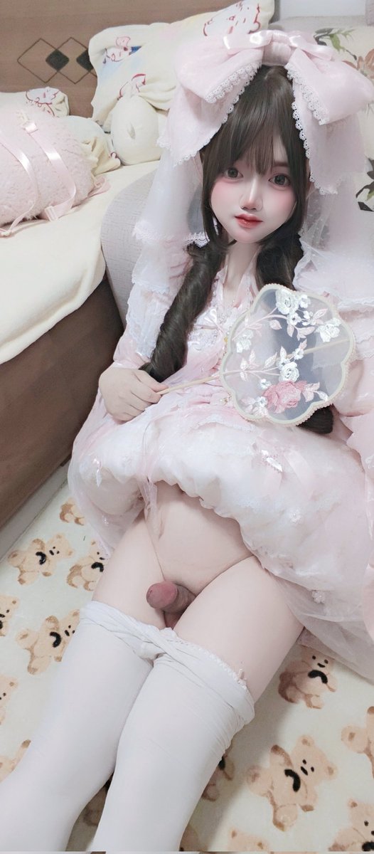 山茶花少女 tweet media