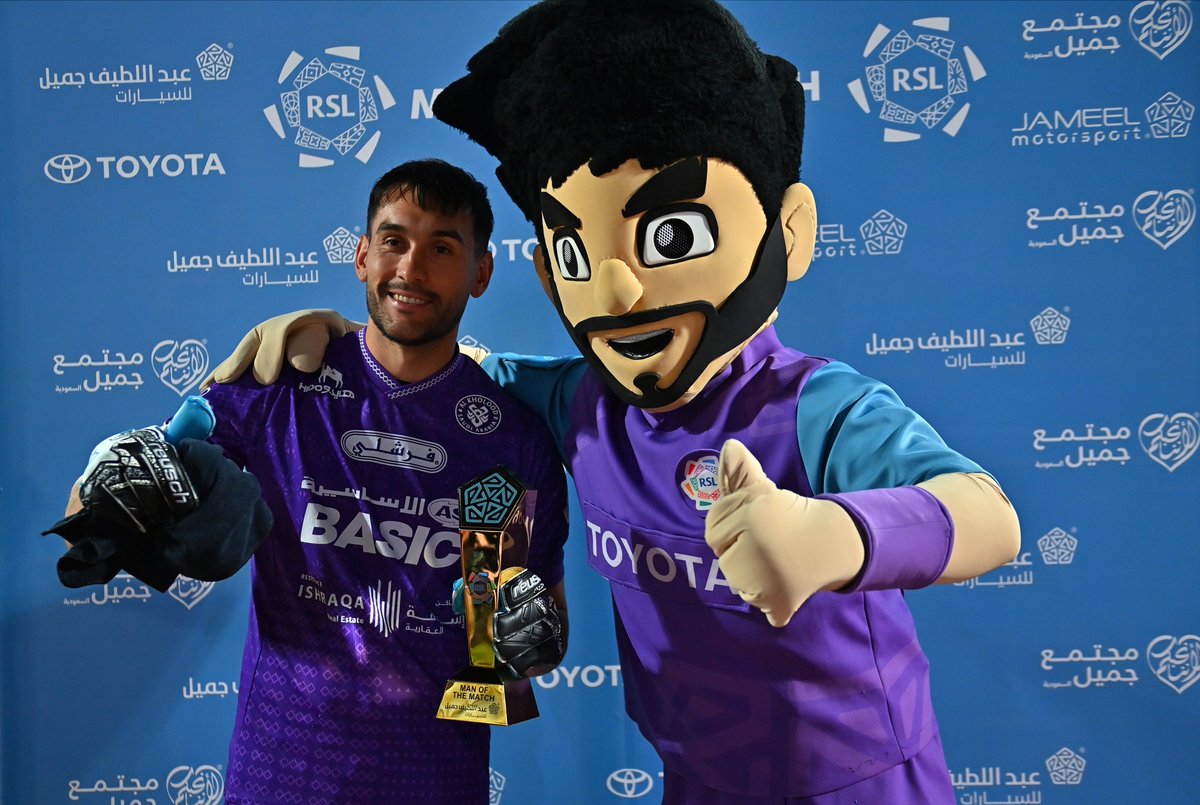 دوري روشن السعودي tweet media