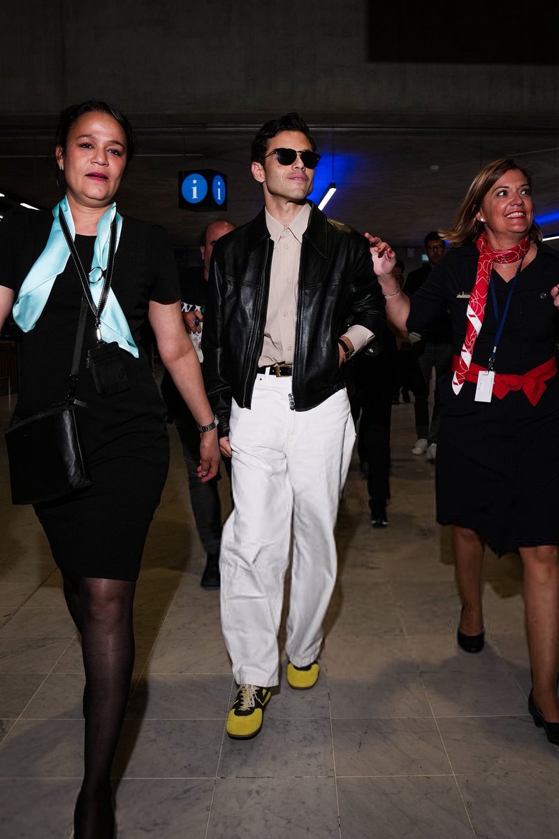 RamiMalek_br's tweet photo. Maravilhoso 🥰
#ramimalek #themanilove #cannesfilmfestival https://t.co/4wQwqNwBqT
