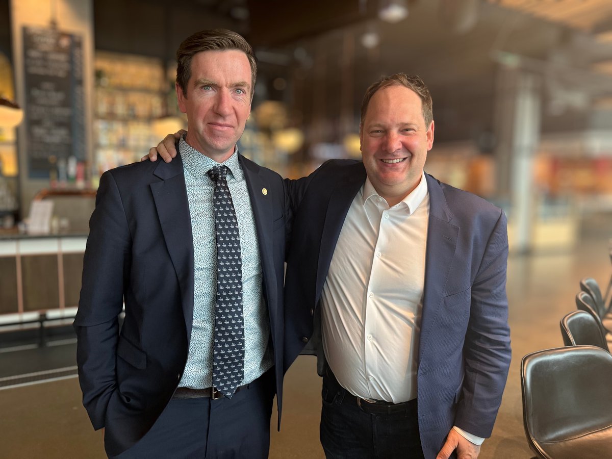 JZerucelli's tweet photo. Great meeting with Patrick Campbell from the International Union of Operating Engineers today. Important discussions about the priorities of operating engineers and what our new government’s investments mean for workers across the country. https://t.co/17TMLVvL8F