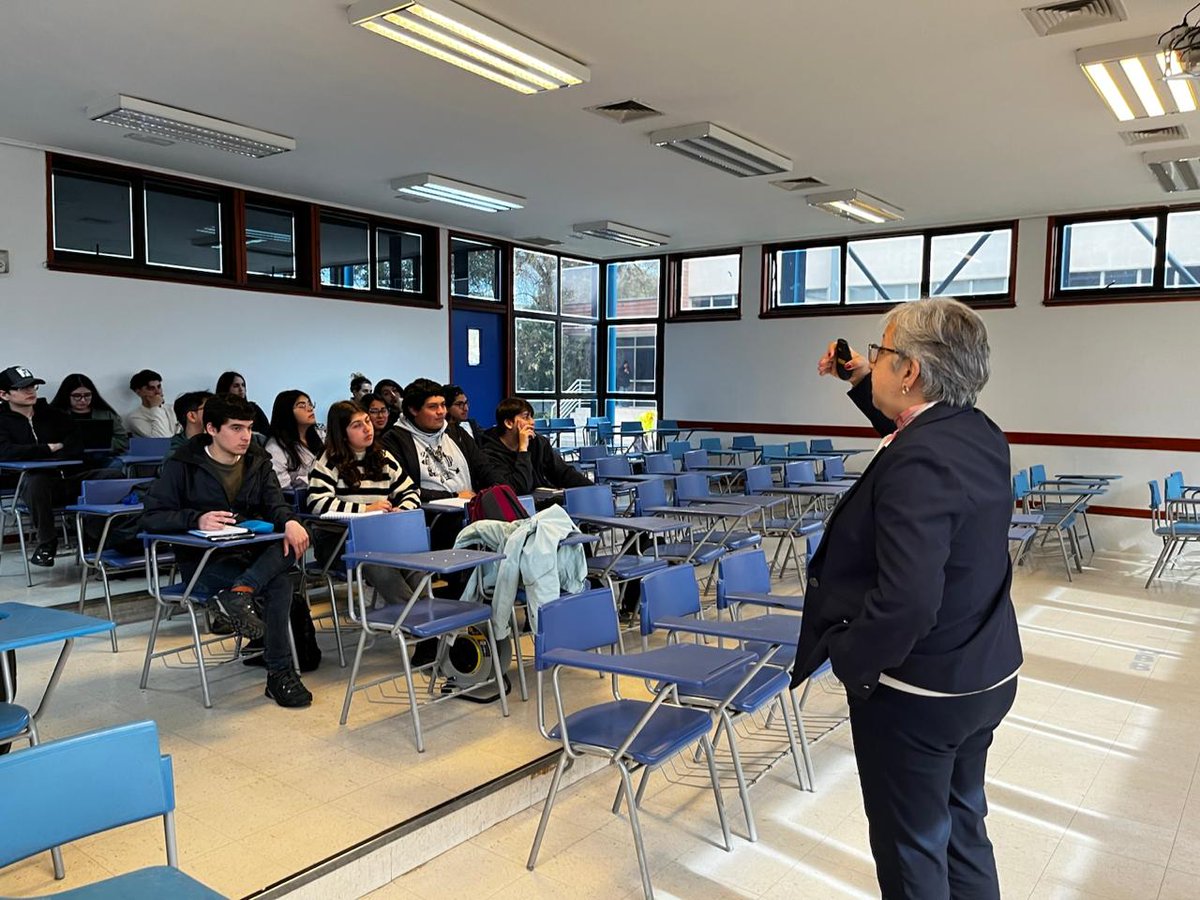 asfaceubb's tweet photo. Estudiantes fortalecen sus habilidades sociales a través del Programa Aprendizaje Servicio!!
Participaron en un Taller orientado a fortalecer competencias fundamentales para el trabajo colaborativo, la comunicación efectiva y la vinculación con la comunidad #AprendizajeServicio https://t.co/gEOed6HuUh