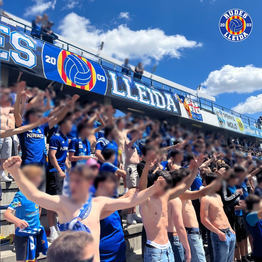RUDESLLEIDA's tweet photo. El club està més viu que mai: festa al Camp d’Esports, un any més celebrant un descens. El dia que pugem… https://t.co/jmPytYNbHi