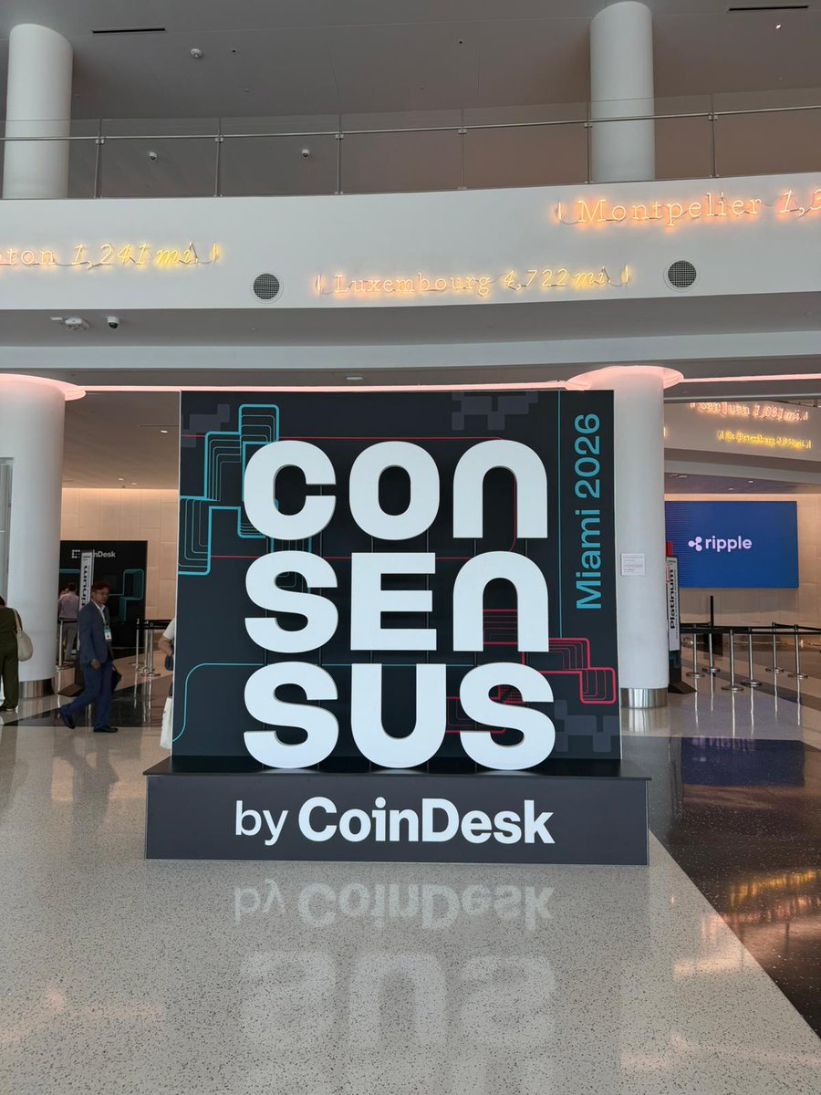 juanmsobral's tweet photo. Consensus 2026 felt weird at first... https://t.co/Fe5RTEJqiB